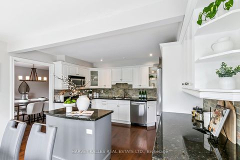 Photo 14 at 92 Golf Links Drive, Aurora Highlands, Aurora