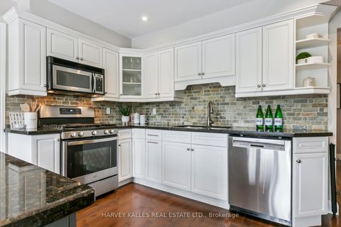 Photo 16 at 92 Golf Links Drive, Aurora Highlands, Aurora