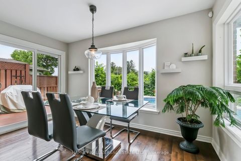 Photo 21 at 92 Golf Links Drive, Aurora Highlands, Aurora