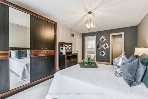 Photo 32 at 92 Golf Links Drive, Aurora Highlands, Aurora