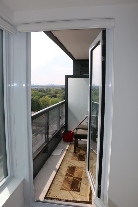 Photo 11 at 1111 - 1350 Ellesmere Road, Bendale, Toronto