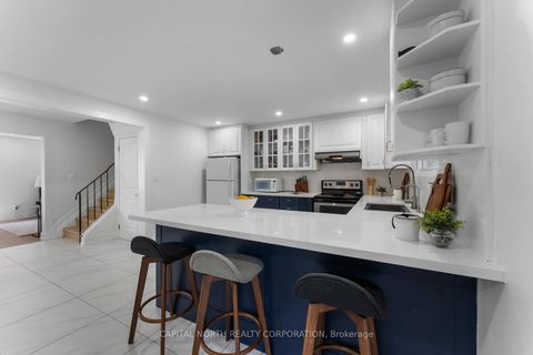 Photo 14 at 63 Pondtail Drive, Milliken, Toronto