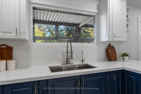 Photo 18 at 63 Pondtail Drive, Milliken, Toronto