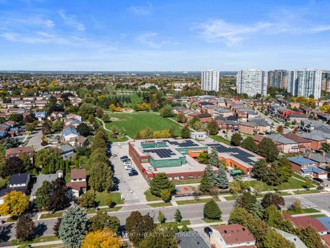 Photo 48 at 63 Pondtail Drive, Milliken, Toronto