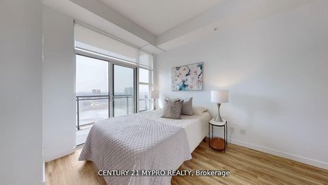 Photo 10 at 1003 - 840 Queen's Plate Drive, Clairville, Toronto