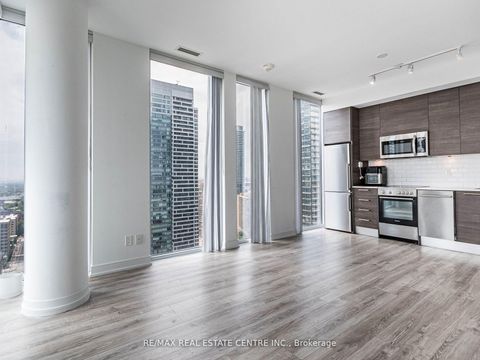 Photo 14 at 3302 - 28 Wellesley Street, Yonge Corridor, Toronto