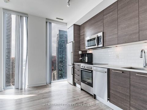 Photo 17 at 3302 - 28 Wellesley Street, Yonge Corridor, Toronto