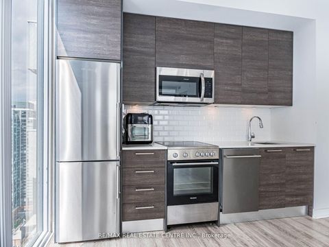 Photo 18 at 3302 - 28 Wellesley Street, Yonge Corridor, Toronto