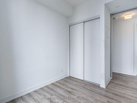 Photo 20 at 3302 - 28 Wellesley Street, Yonge Corridor, Toronto