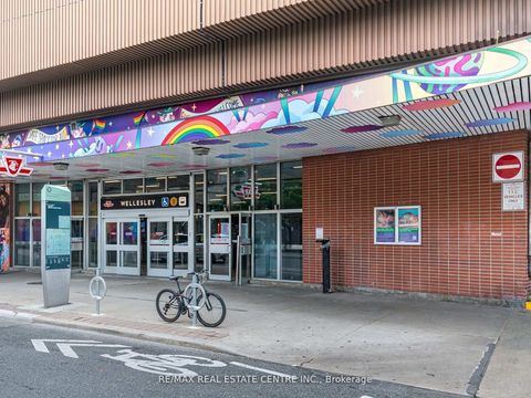 Photo 32 at 3302 - 28 Wellesley Street, Yonge Corridor, Toronto