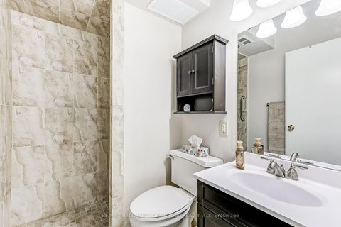 Photo 14 at 308 - 155 Main Street, London, Newmarket