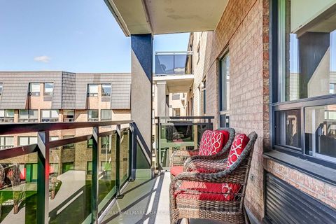 Photo 18 at 308 - 155 Main Street, London, Newmarket