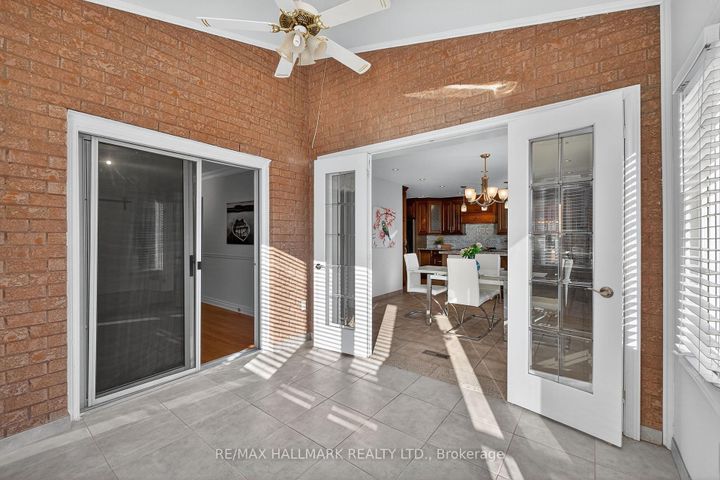 Photo 24 at 101 Embassy Drive, East Woodbridge, Vaughan