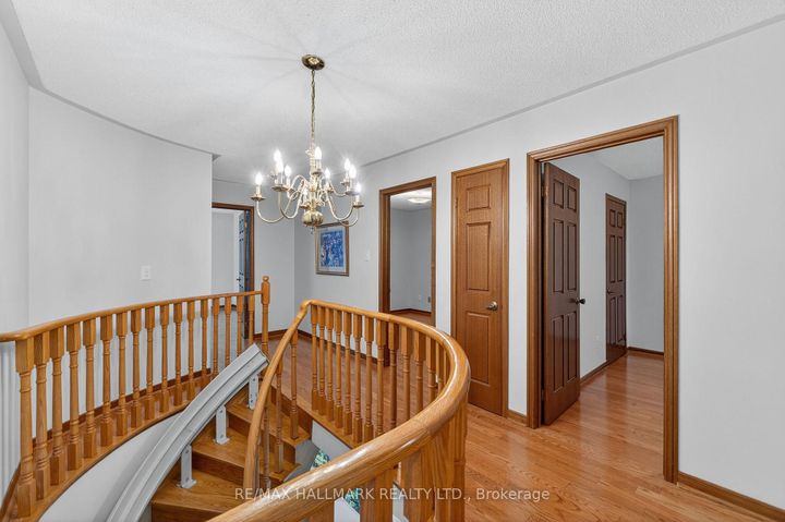 Photo 30 at 101 Embassy Drive, East Woodbridge, Vaughan