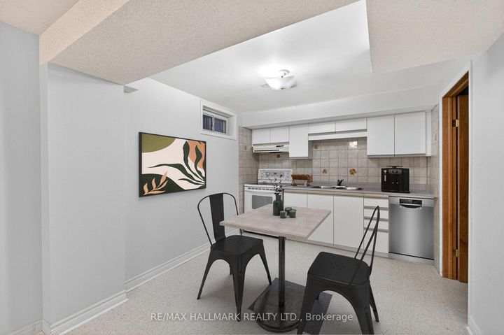 Photo 43 at 101 Embassy Drive, East Woodbridge, Vaughan