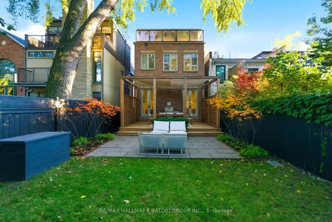 Photo 33 at 80 Macpherson Avenue, Annex, Toronto