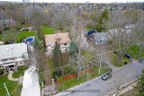 Photo 13 at 132 Blythwood Road W, Lawrence Park South, Toronto