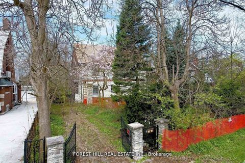 Photo 22 at 132 Blythwood Road W, Lawrence Park South, Toronto