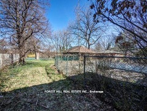 Photo 30 at 132 Blythwood Road W, Lawrence Park South, Toronto