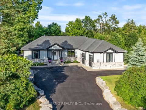 Photo 5 at 2065 Forest Valley Drive, Rural Innisfil, Innisfil