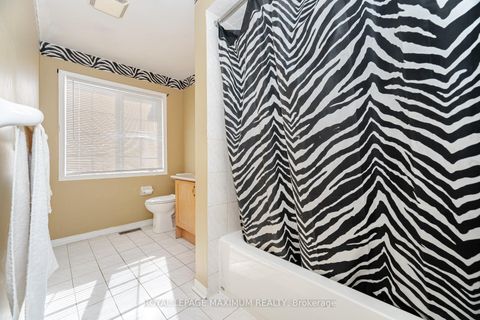 Photo 30 at 85 Ronan Crescent, Sonoma Heights, Vaughan