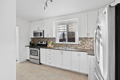 Photo 7 at 53 Warnica Avenue, City Centre West, Toronto