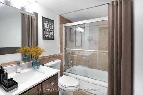 Photo 10 at 2116 - 370 Dixon Road, The Westway, Toronto