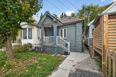 Photo 1 at 41 McDonald Avenue, Oakridge, Toronto