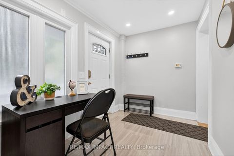 Photo 6 at 41 McDonald Avenue, Oakridge, Toronto