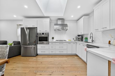 Photo 10 at 41 McDonald Avenue, Oakridge, Toronto