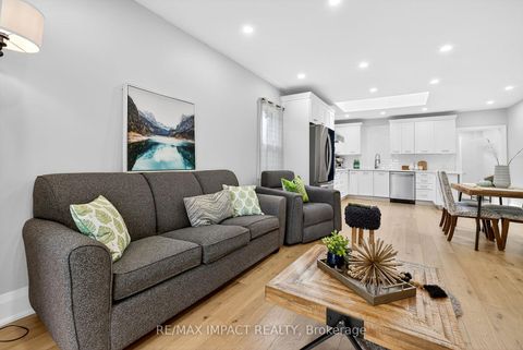 Photo 15 at 41 McDonald Avenue, Oakridge, Toronto