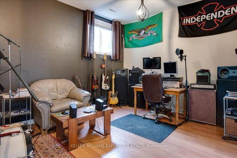 Photo 32 at 8 - 237 Steel Street, Codrington, Barrie