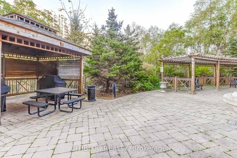 Photo 33 at 1614 - 9225 Jane Street, Maple, Vaughan