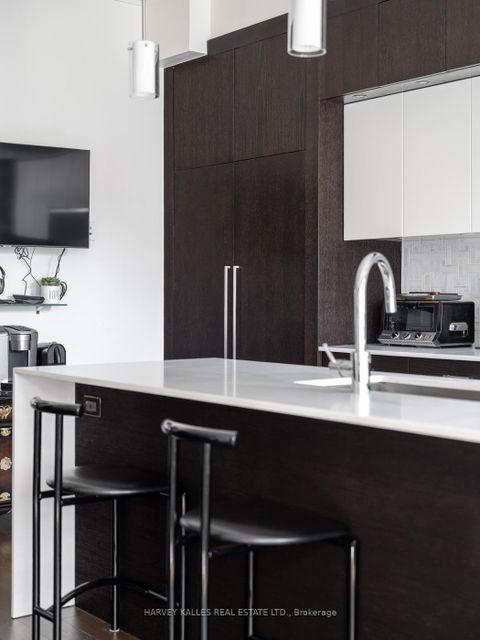 Photo 8 at A - 2460 Bayview Avenue, York Mills, Toronto