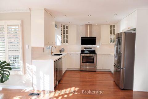 Photo 6 at 53 Fern Valley Crescent, Oak Ridges, Richmond Hill