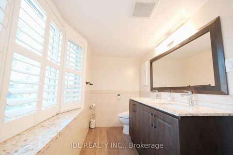 Photo 20 at 53 Fern Valley Crescent, Oak Ridges, Richmond Hill