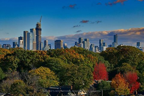 Photo 36 at 326 - 501 St Clair Avenue W, Casa Loma, Toronto