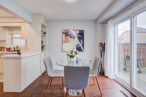 Photo 10 at 178 Hawker Road, Maple, Vaughan