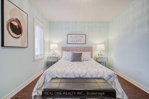 Photo 17 at 178 Hawker Road, Maple, Vaughan