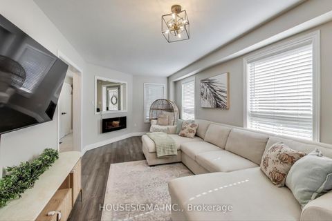 Photo 7 at 155 Cunningham Drive, Ardagh, Barrie