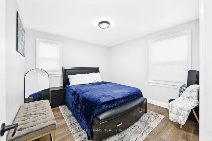 Photo 9 at 857 Masson Street, Centennial, Oshawa