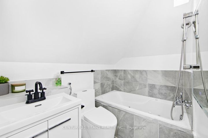 Photo 13 at 857 Masson Street, Centennial, Oshawa