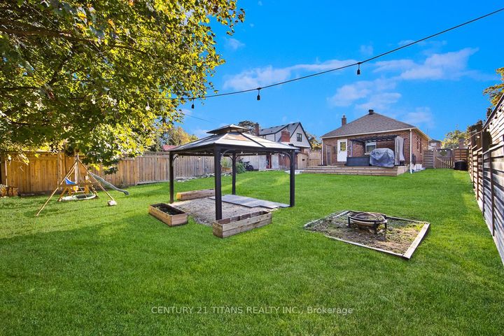 Photo 21 at 857 Masson Street, Centennial, Oshawa
