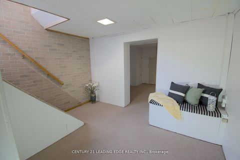 Photo 35 at 84 Allanford Road, Sullivan, Toronto