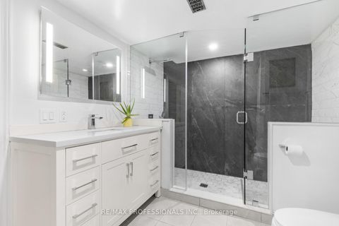 Photo 24 at 19 Mitcham Drive, Alderwood, Toronto
