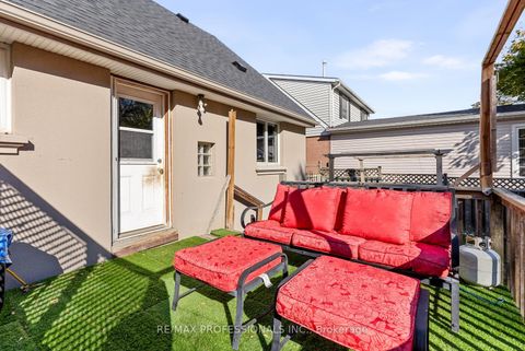 Photo 28 at 19 Mitcham Drive, Alderwood, Toronto