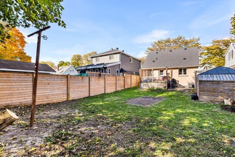 Photo 30 at 19 Mitcham Drive, Alderwood, Toronto