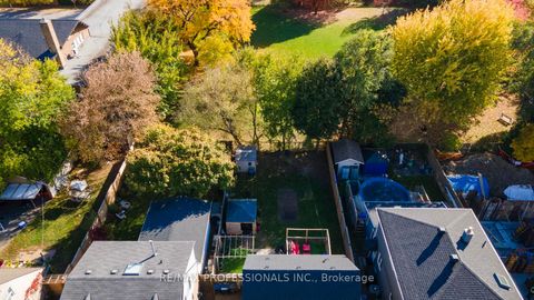 Photo 32 at 19 Mitcham Drive, Alderwood, Toronto