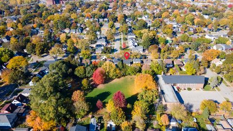 Photo 43 at 19 Mitcham Drive, Alderwood, Toronto