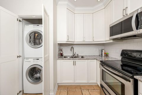 Photo 11 at 401 - 393 King Street W, Waterfront Communities C1, Toronto